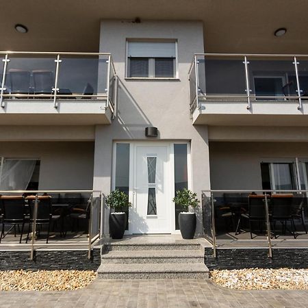 Villa Suric Sukošan Exterior foto